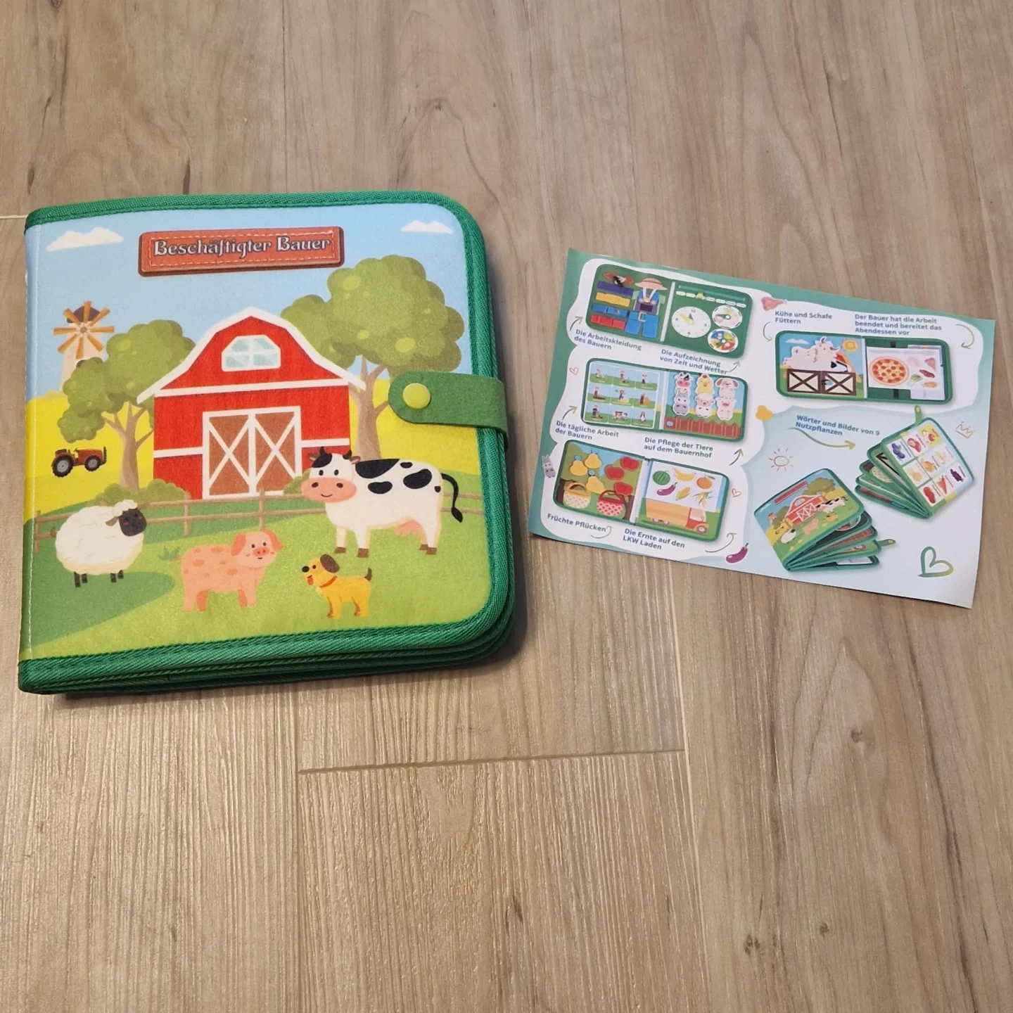 Montessori Busy Board
Unboxing